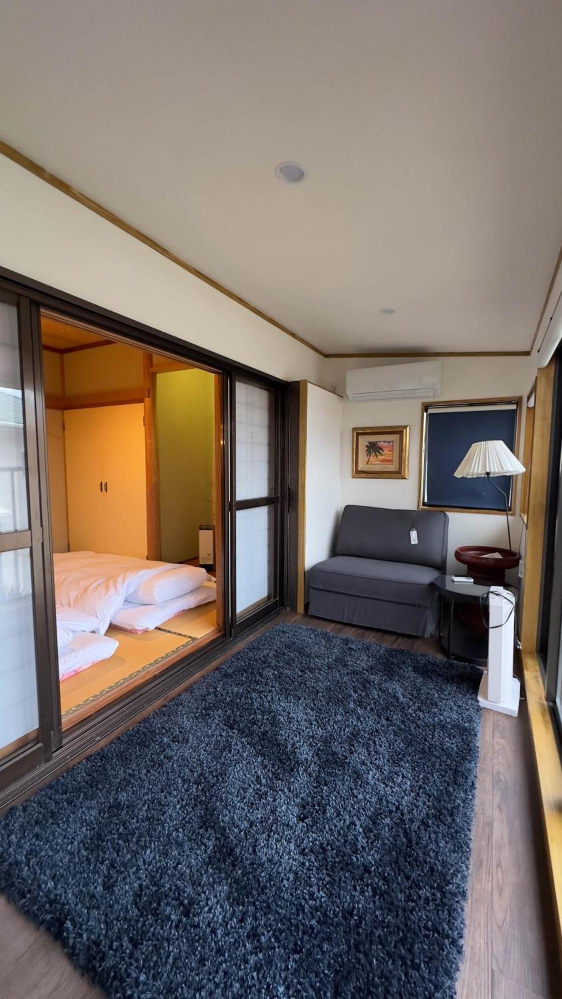 伊豆高原 温泉付別荘 Isana Mountain Ferienhaus Futo